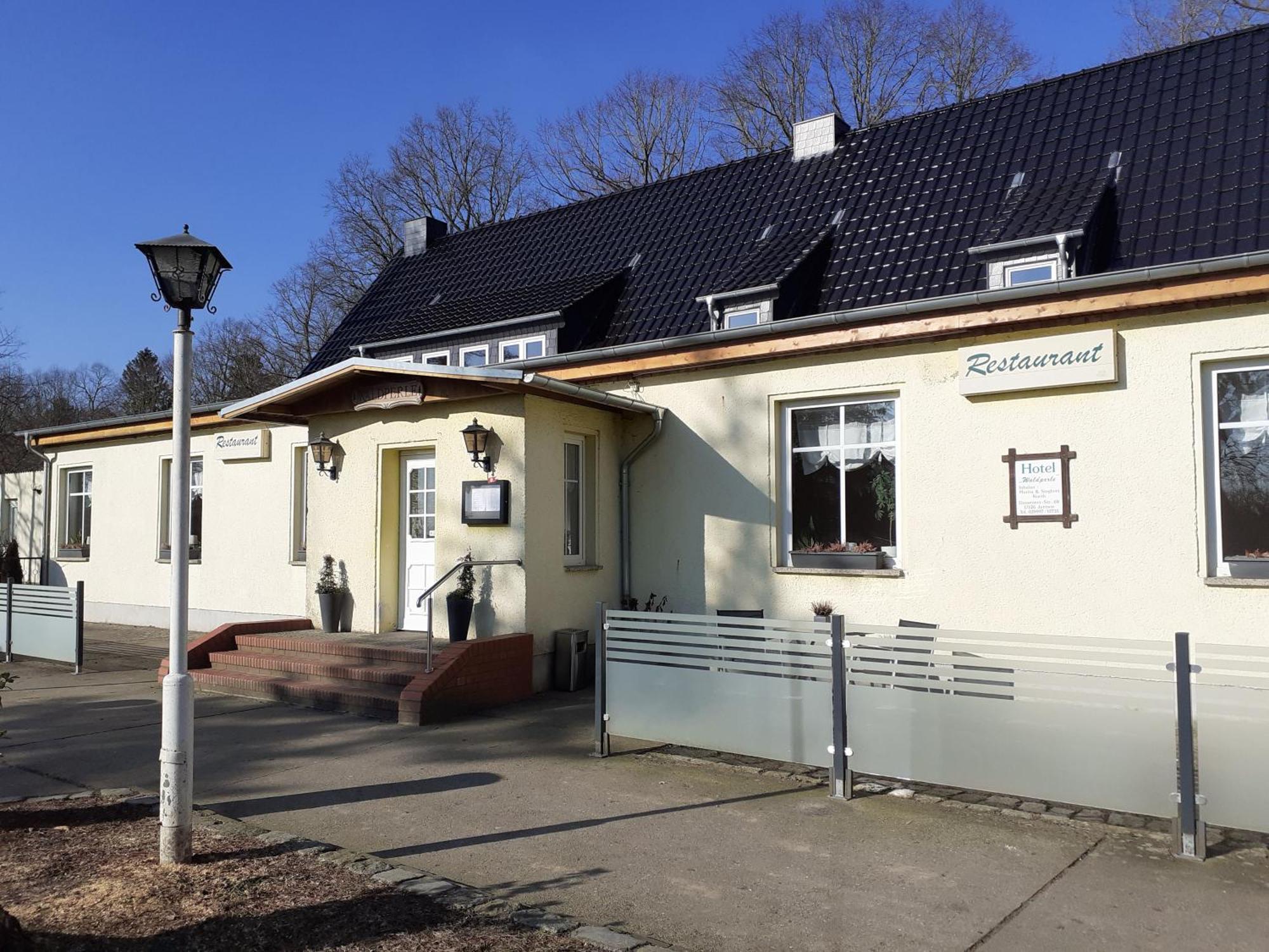 Hotel Waldperle à Jarmen Extérieur photo